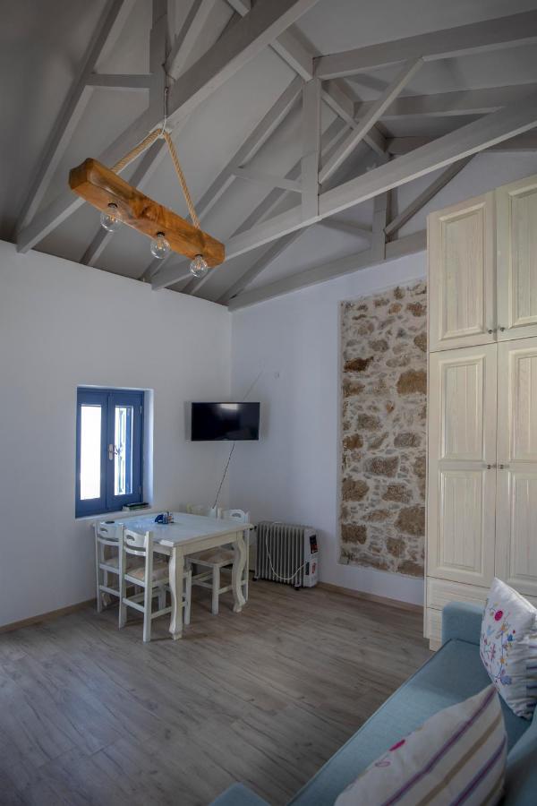 Appartement Thea Menetes à Menetaí Extérieur photo